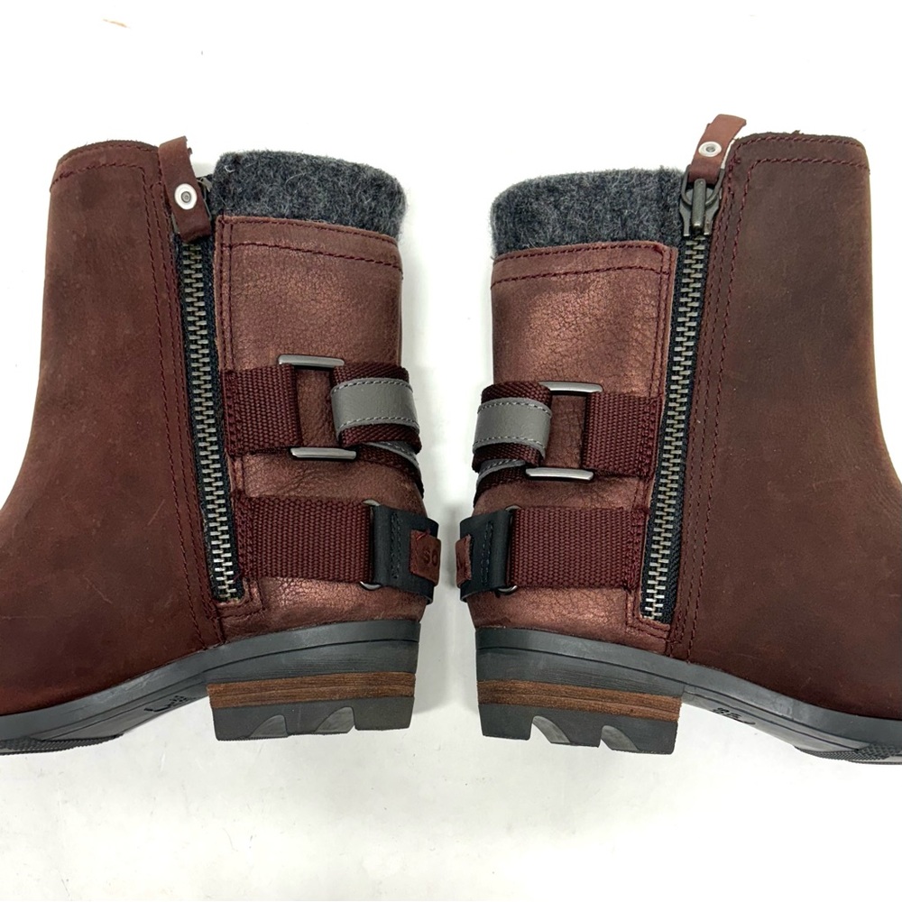 Sorel Brown Leather Ankle Boots with Metallic Accent & Felt Cuff - Picture 9 of 16
